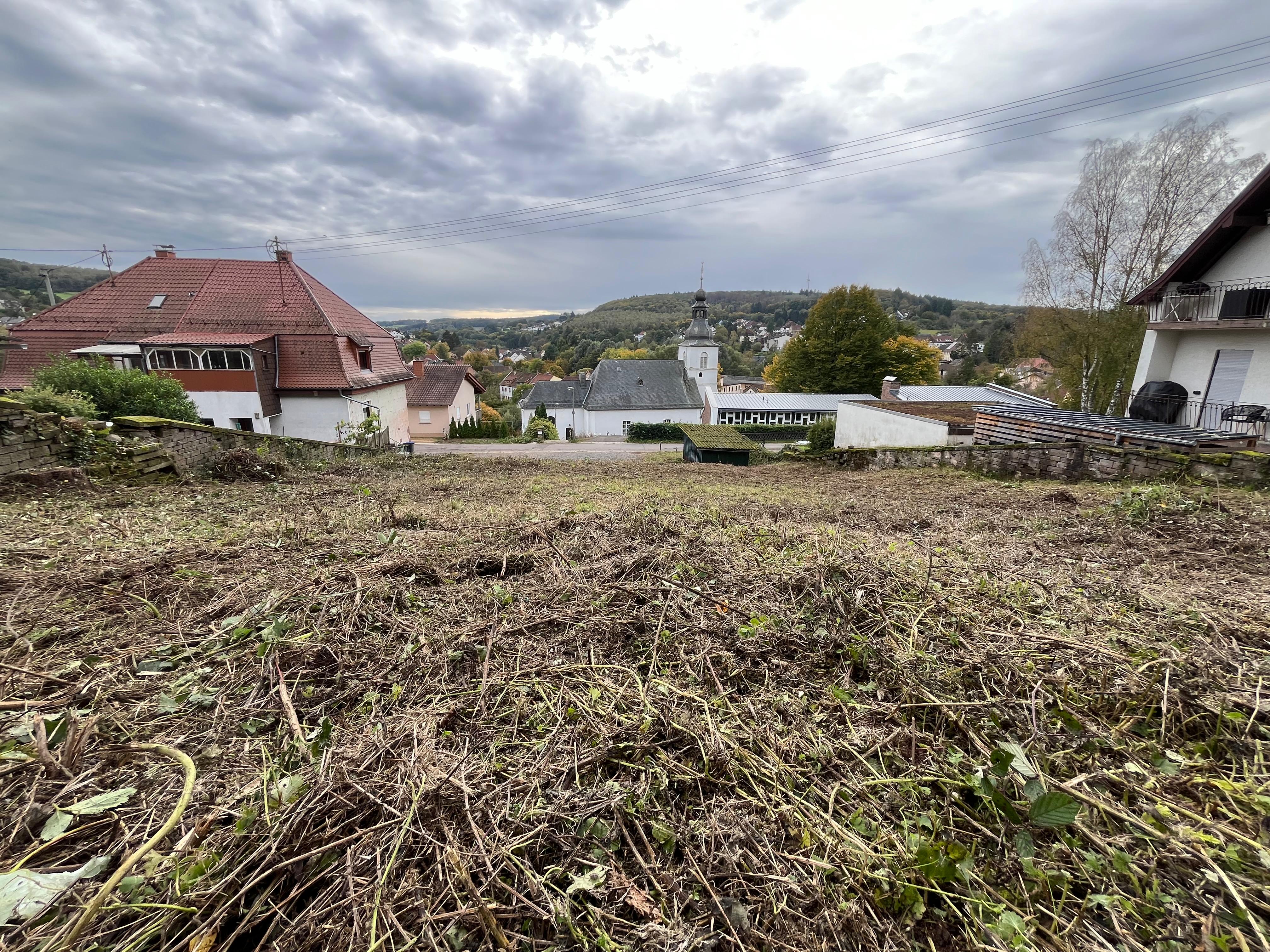 Grundstück Dirmingen 8